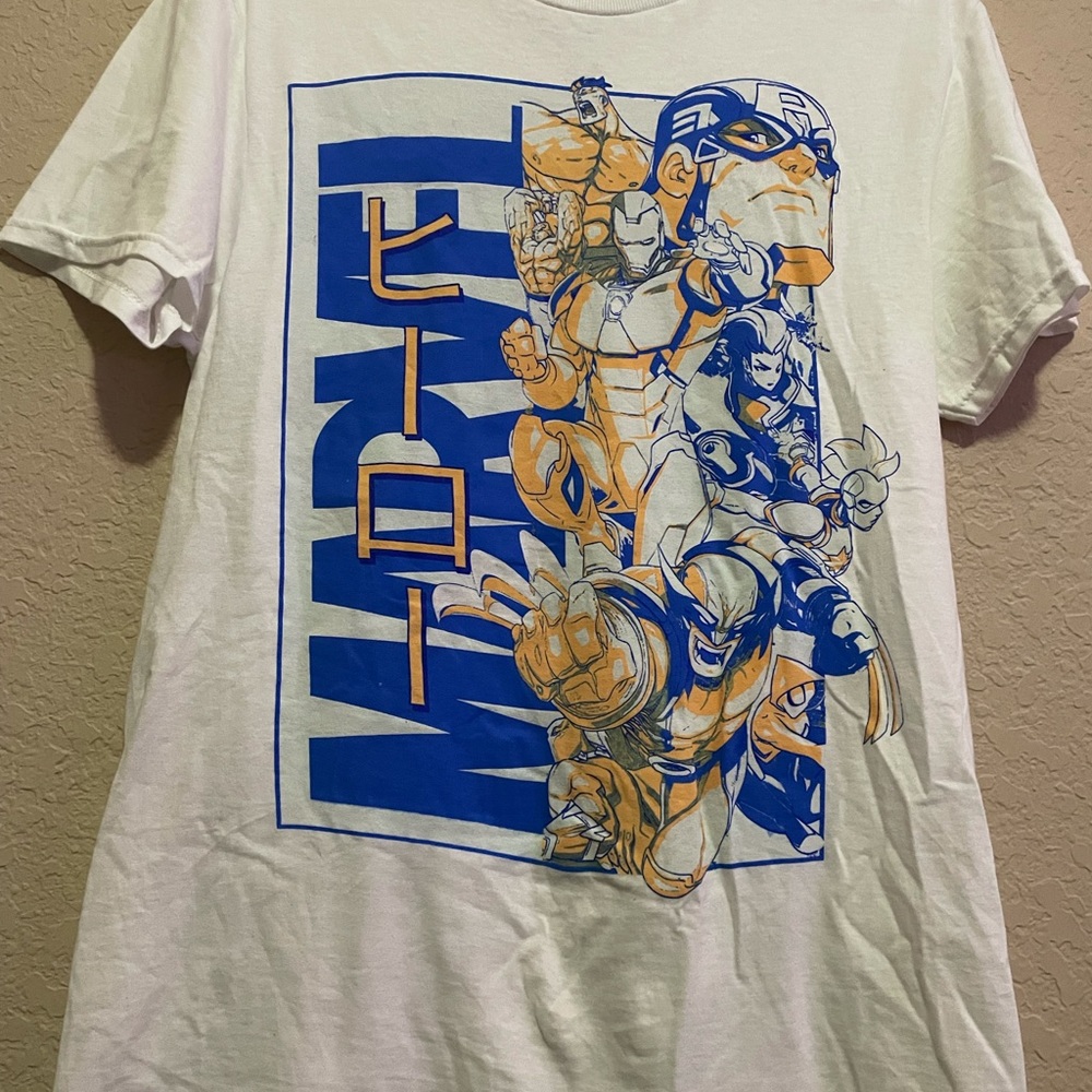 Marvel Comic Avengers Tee. Small and White